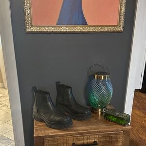 Black Chelsea Boots